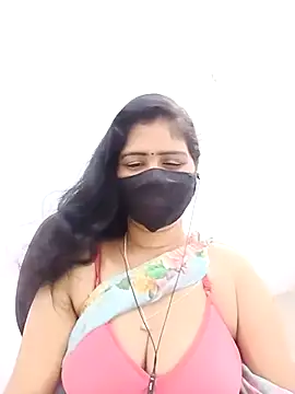 Snapshot of Lucky-Deepthi chatting on April 28, 12:42 am Lucky-Deepthi online show from April 28, 12:42 am