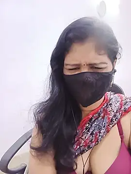 Snapshot of Lucky-Deepthi chatting on May 23, 12:27 am Lucky-Deepthi online show from May 23, 12:27 am
