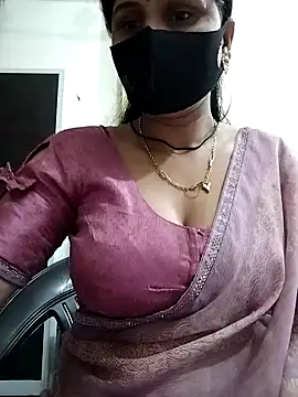 priyancyfun online show from November 14, 1:59 am