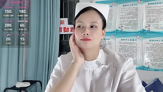 Snapshot of 22ov0 chatting on September 30, 12:32 pm 22ov0 online show from September 30, 12:32 pm