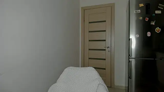 Snapshot of NNNoire chatting on February 28, 9:33 pm NNNoire online show from February 28, 9:33 pm