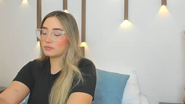 antonella cutie  online show from March 15, 11:51 am