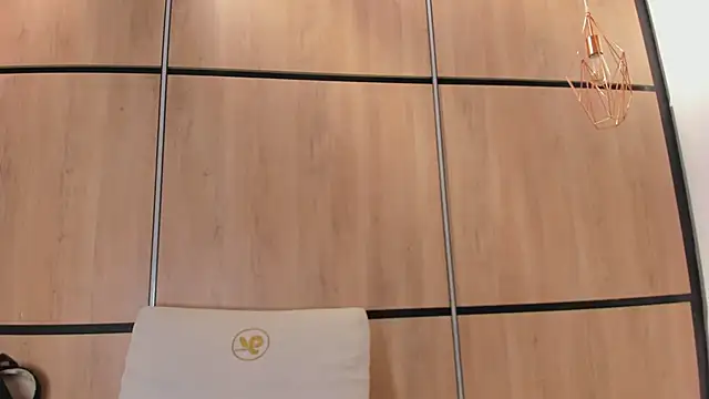 ashlyn parker online show from February 25, 8:51 pm