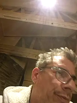 Snapshot of dimitrimarek chatting on January 4, 9:52 pm dimitrimarek online show from January 4, 9:52 pm