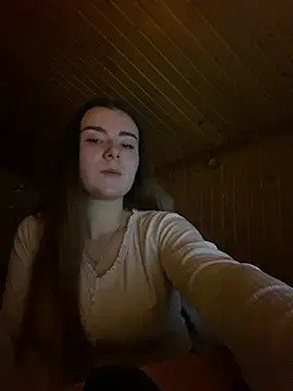 Snapshot of mewKate chatting on January 22, 9:54 pm mewKate online show from January 22, 9:54 pm