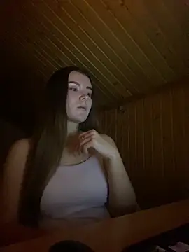 Snapshot of mewKate chatting on January 26, 4:30 pm mewKate online show from January 26, 4:30 pm