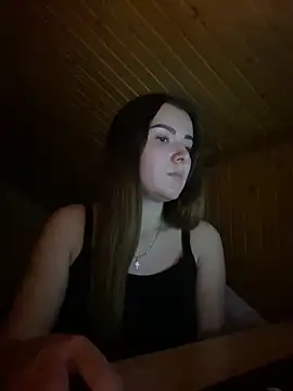 Snapshot of mewKate chatting on January 29, 7:32 pm mewKate online show from January 29, 7:32 pm