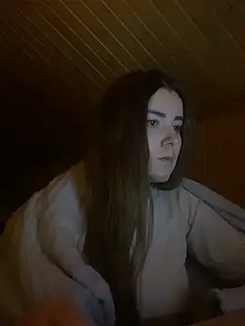 Snapshot of mewKate chatting on February 4, 5:12 pm mewKate online show from February 4, 5:12 pm