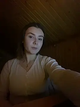 Snapshot of mewKate chatting on February 7, 4:46 pm mewKate online show from February 7, 4:46 pm