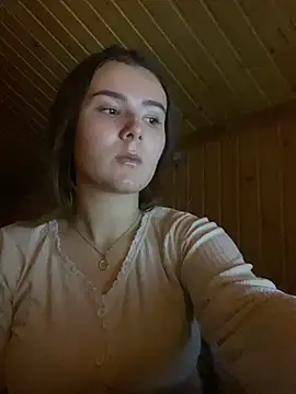 Snapshot of mewKate chatting on February 7, 7:59 pm mewKate online show from February 7, 7:59 pm