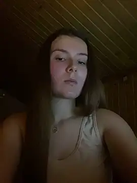 Snapshot of mewKate chatting on February 10, 9:47 pm mewKate online show from February 10, 9:47 pm