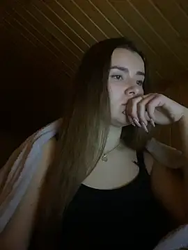 Snapshot of mewKate chatting on February 11, 4:02 pm mewKate online show from February 11, 4:02 pm