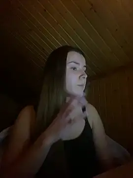 Snapshot of mewKate chatting on February 13, 7:42 pm mewKate online show from February 13, 7:42 pm