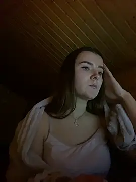 Snapshot of mewKate chatting on March 3, 6:55 pm mewKate online show from March 3, 6:55 pm