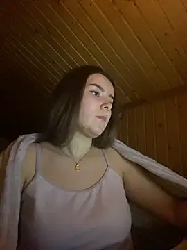 Snapshot of mewKate chatting on March 4, 5:13 pm mewKate online show from March 4, 5:13 pm