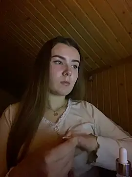 Snapshot of mewKate chatting on March 6, 7:32 pm mewKate online show from March 6, 7:32 pm