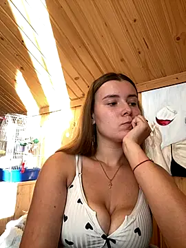 Snapshot of mewKate chatting on September 15, 3:34 pm mewKate online show from September 15, 3:34 pm