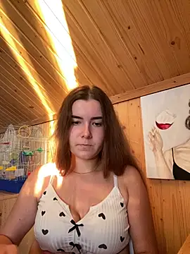 Snapshot of mewKate chatting on September 20, 3:57 pm mewKate online show from September 20, 3:57 pm