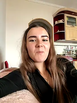 Snapshot of mewKate chatting on October 10, 1:10 pm mewKate online show from October 10, 1:10 pm