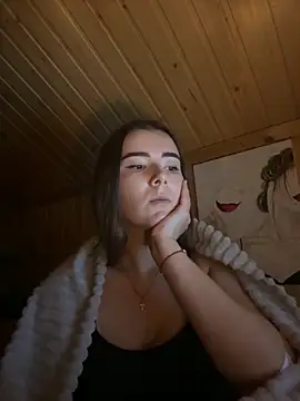 Snapshot of mewKate chatting on November 25, 4:07 pm mewKate online show from November 25, 4:07 pm