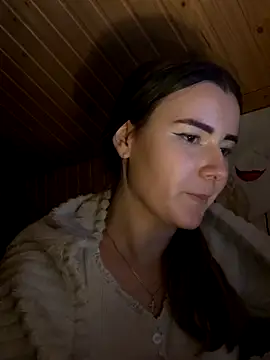 Snapshot of mewKate chatting on November 28, 10:12 pm mewKate online show from November 28, 10:12 pm