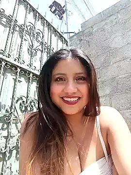 Snapshot of Adrianisx chatting on January 13, 4:41 pm Adrianisx online show from January 13, 4:41 pm