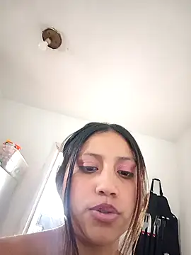 Snapshot of Adrianisx chatting on January 14, 4:50 pm Adrianisx online show from January 14, 4:50 pm