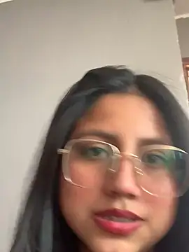 Snapshot of Adrianisx chatting on January 20, 6:43 pm Adrianisx online show from January 20, 6:43 pm