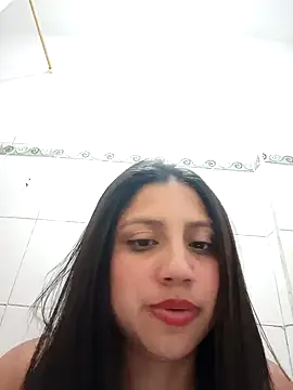 Snapshot of Adrianisx chatting on January 28, 4:50 am Adrianisx online show from January 28, 4:50 am