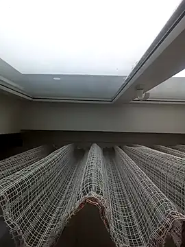 Snapshot of Lauren_Amabel chatting on February 11, 9:36 am Lauren Amabel online show from February 11, 9:36 am