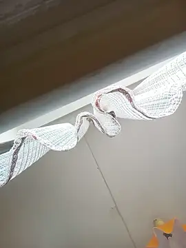 Lauren Amabel online show from March 14, 5:13 am