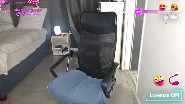 boeslaboes1 online show from February 10, 5:39 pm