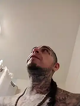 justthetip4209 online show from March 8, 6:47 pm