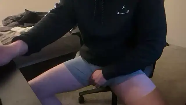 zadddy781 online show from December 14, 9:14 am