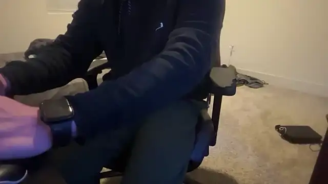 zadddy781 online show from December 15, 2:05 am