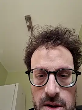 littlehairyman online show from March 7, 1:51 pm