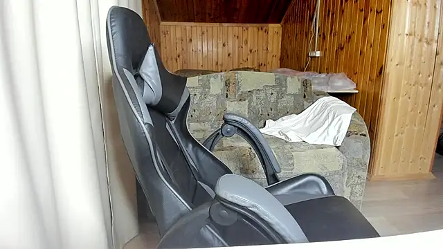 Snapshot of ScanDarky chatting on January 9, 2:51 pm ScanDarky online show from January 9, 2:51 pm