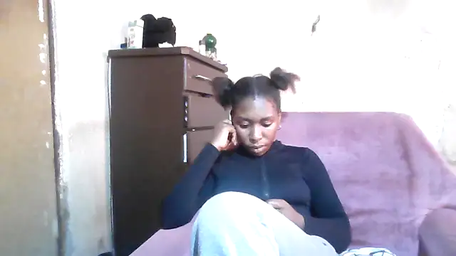 Hotdaily04 online show from September 19, 7:54 am