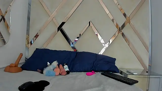 angelehtx2 online show from October 20, 12:27 pm