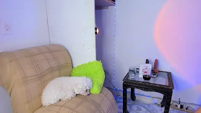 GABBYMORGAN online show from March 9, 6:21 pm