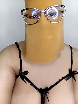 Snapshot of Samara-Bella chatting on March 1, 7:51 am Samara-Bella online show from March 1, 7:51 am