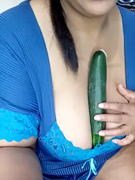 Snapshot of Samara-Bella chatting on September 14, 7:18 am Samara-Bella online show from September 14, 7:18 am