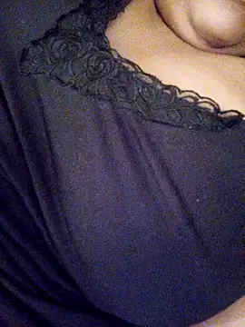 Snapshot of Samara-Bella chatting on October 25, 5:08 pm Samara-Bella online show from October 25, 5:08 pm