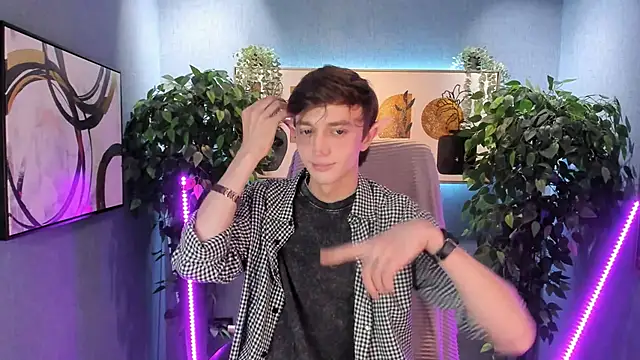 Snapshot of John_Weasley chatting on November 14, 2:05 pm John Weasley online show from November 14, 2:05 pm