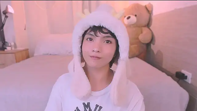 AllanYong18 online show from September 20, 2:12 am