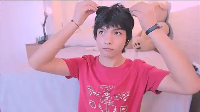 AllanYong18 online show from September 21, 3:24 pm