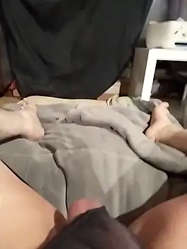 Snapshot of ludov17 chatting on January 15, 2:06 am ludov17 online show from January 15, 2:06 am