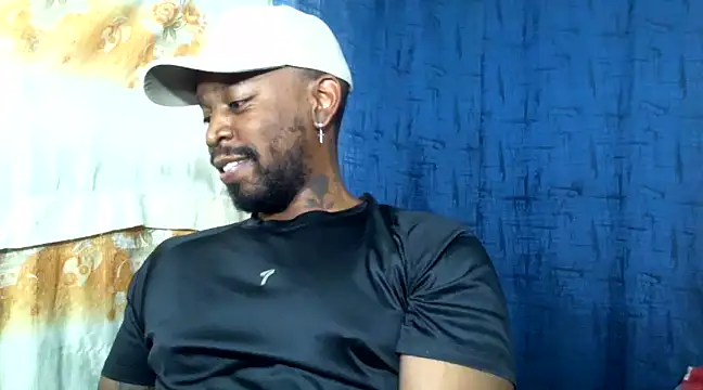 Snapshot of strong__anthony chatting on January 9, 7:29 pm strong anthony online show from January 9, 7:29 pm