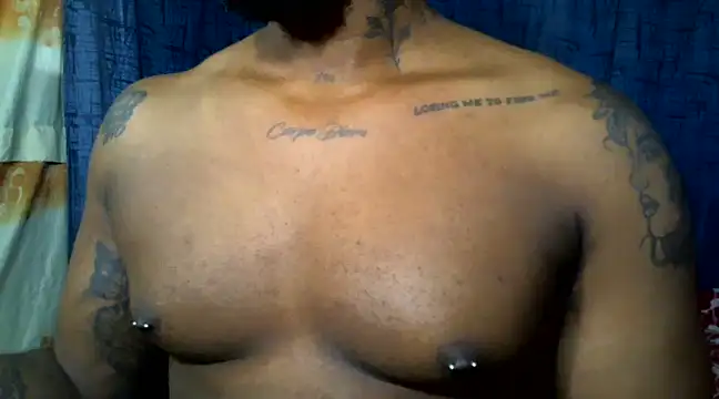 Snapshot of strong__anthony chatting on January 22, 12:27 pm strong anthony online show from January 22, 12:27 pm