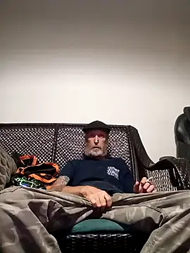 filthymind619 online show from July 8, 11:31 pm